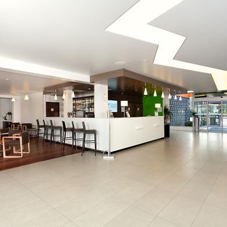 Holiday Inn Express Strasbourg - Sud By Ihg Geispolsheim Interno foto