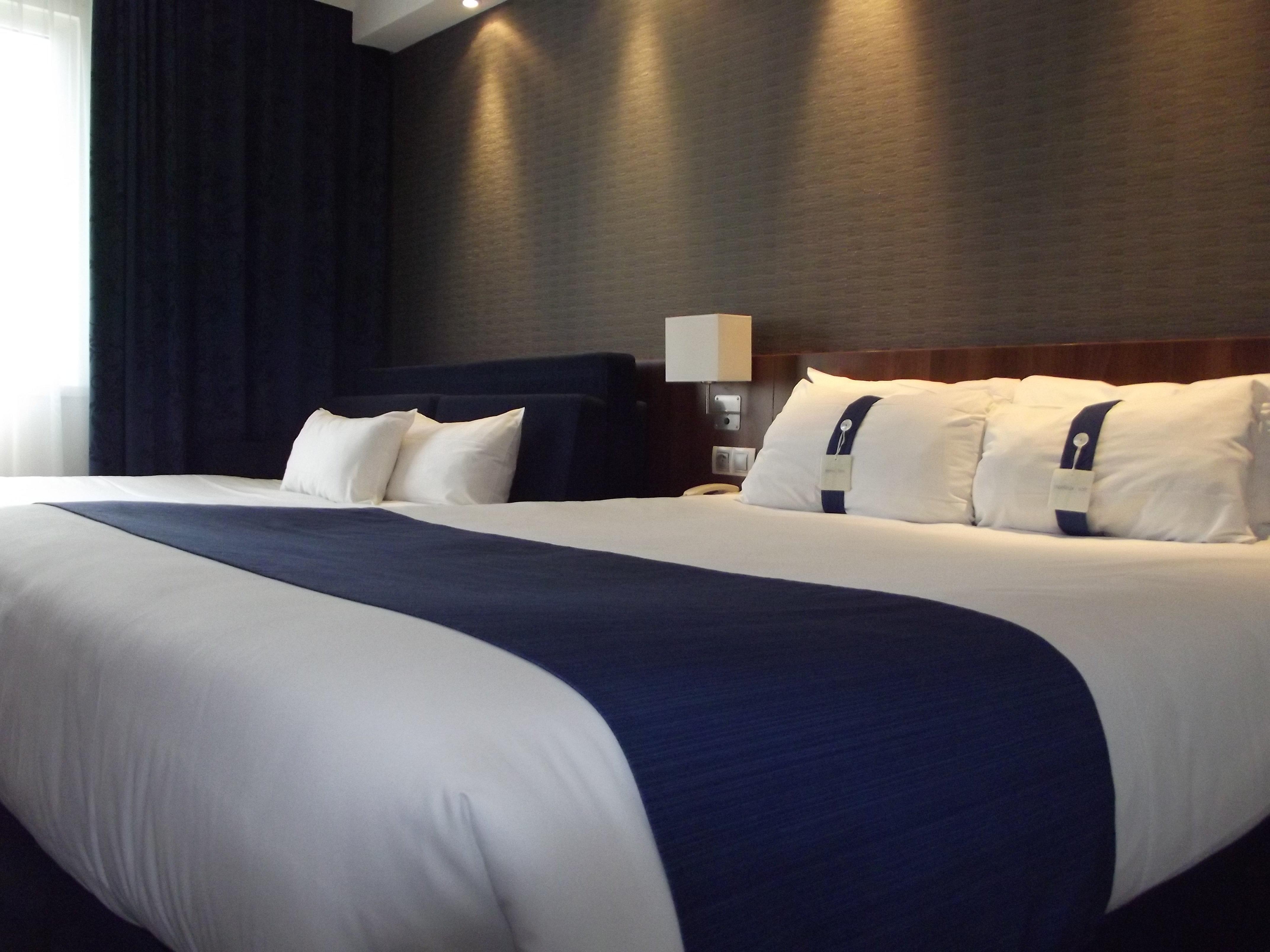 Holiday Inn Express Strasbourg - Sud By Ihg Geispolsheim Esterno foto