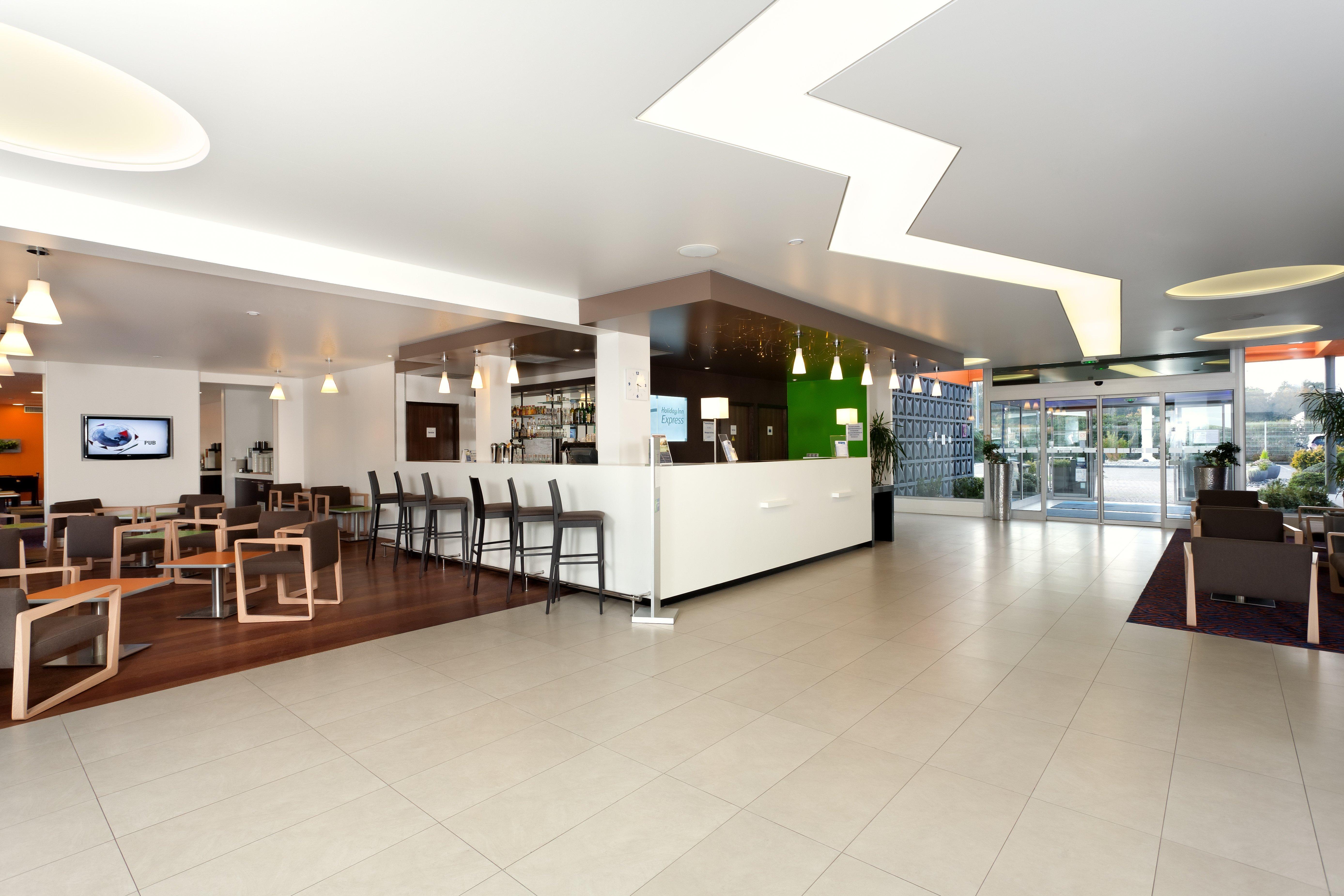 Holiday Inn Express Strasbourg - Sud By Ihg Geispolsheim Interno foto