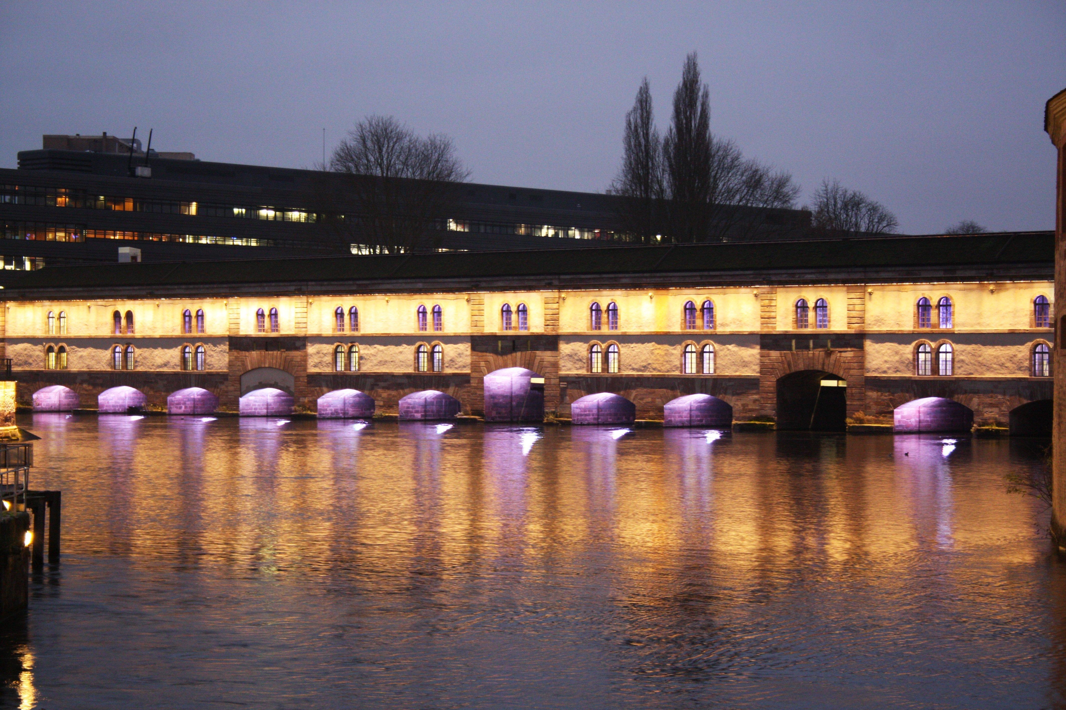 Holiday Inn Express Strasbourg - Sud By Ihg Geispolsheim Esterno foto