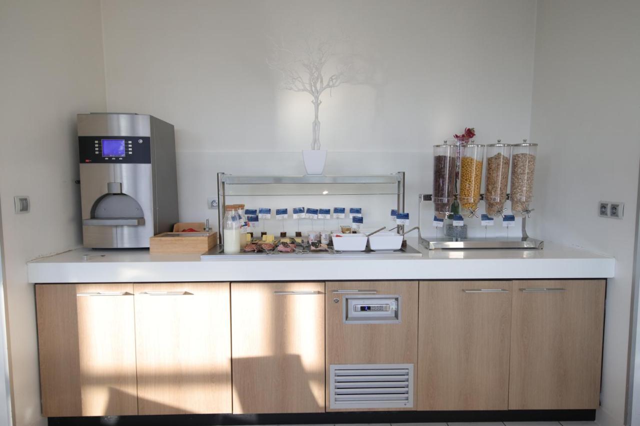 Holiday Inn Express Strasbourg - Sud By Ihg Geispolsheim Esterno foto