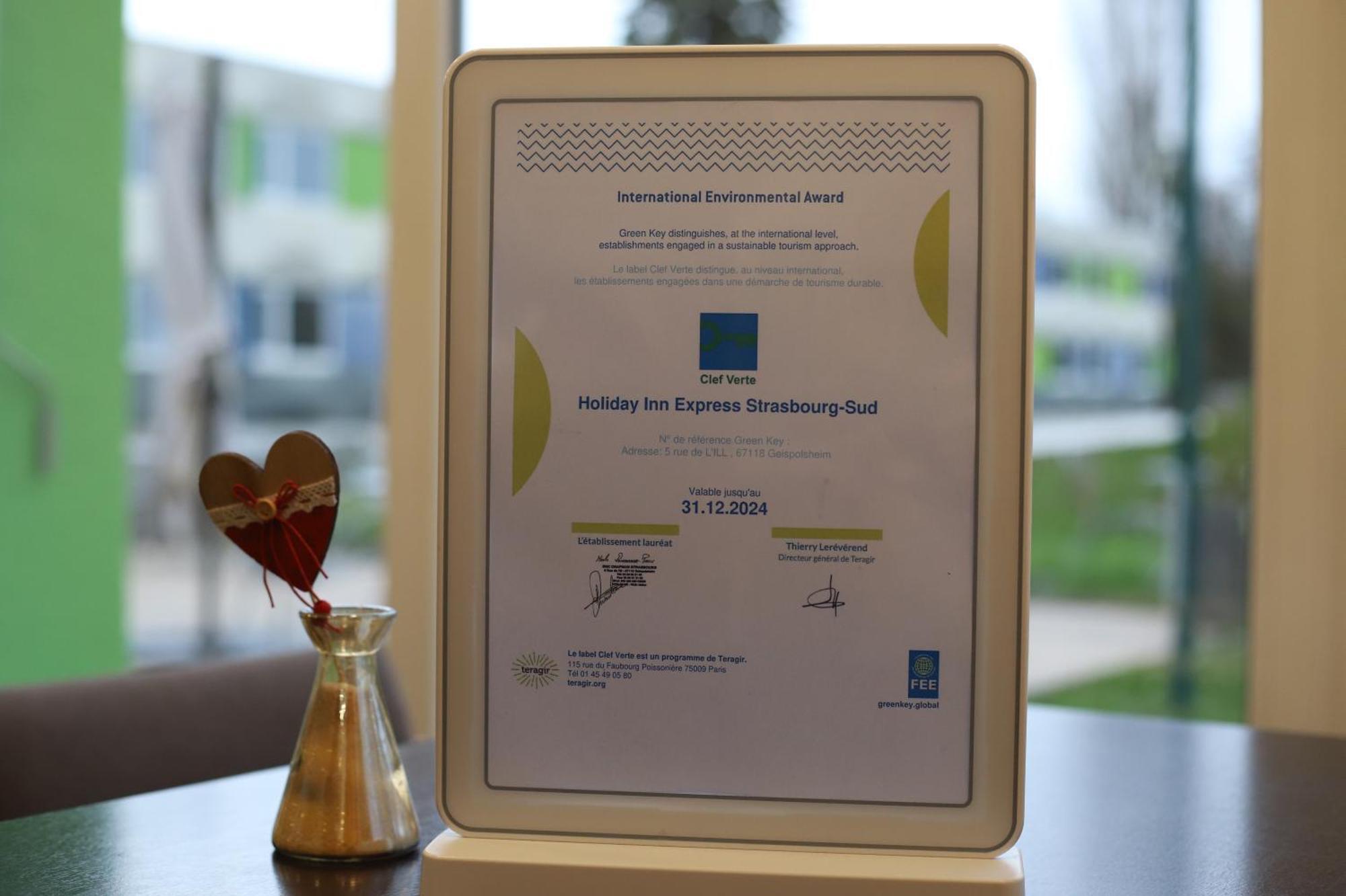 Holiday Inn Express Strasbourg - Sud By Ihg Geispolsheim Esterno foto